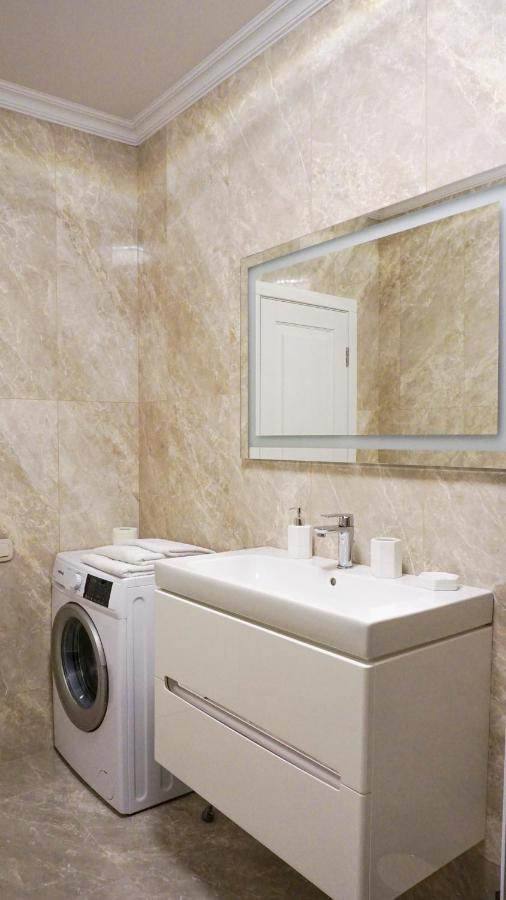 Luxury Apartment Near Metro Station Osokorky Kyiv Exterior photo